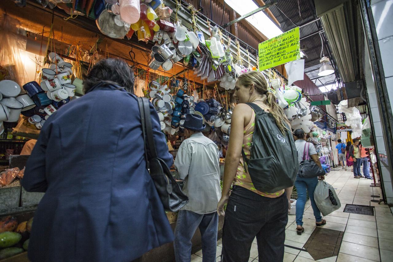 ホテル La Rosa Del Paseo サンホセ エクステリア 写真